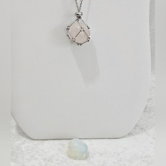 💎Rose Quartz cage necklace with FREE stone. - Picture 2 of 4